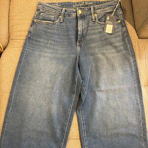 NWT Universal Thread Wide-Legged Cropped Jeans